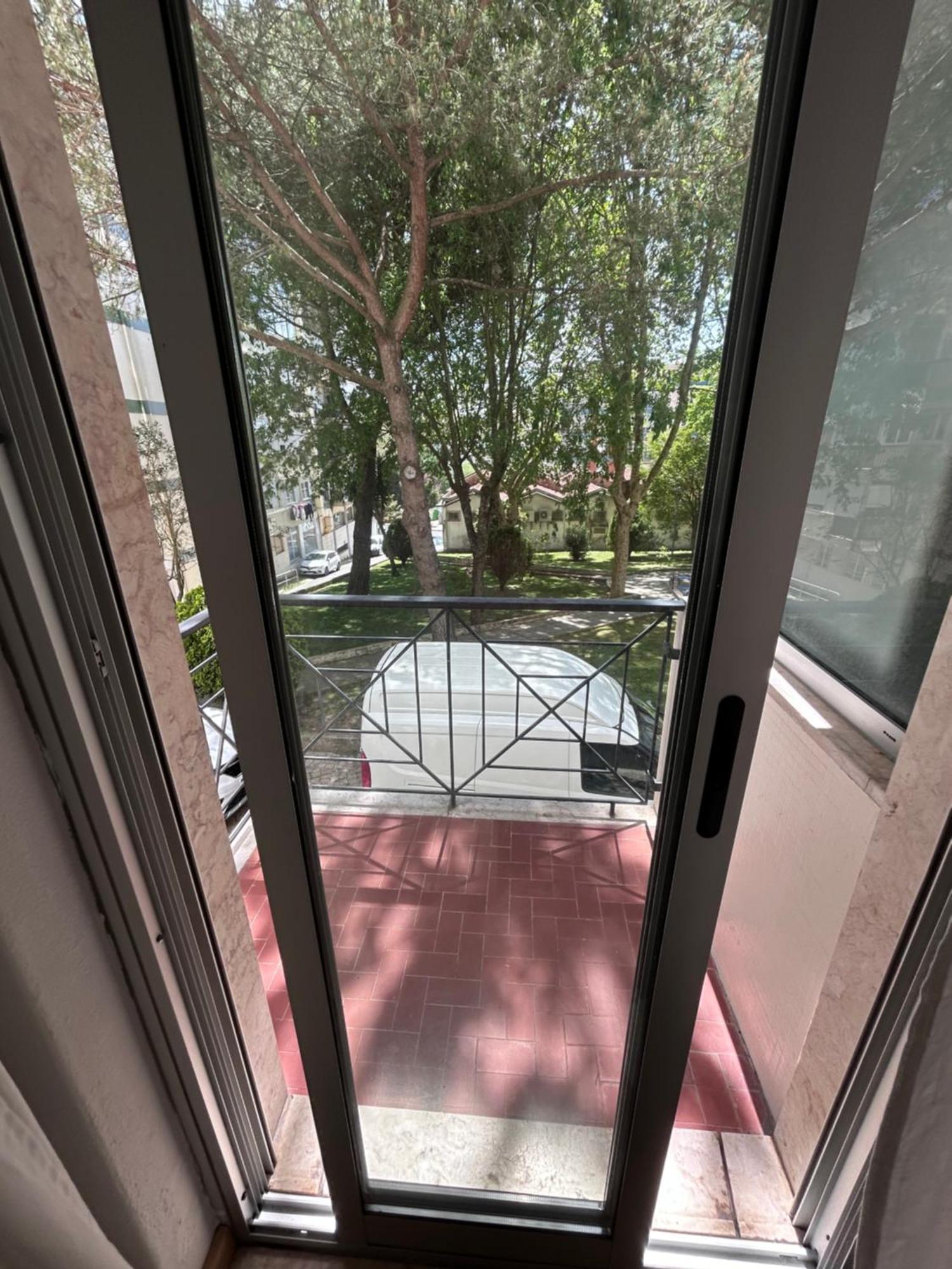 Apartamento Acolhedor Em Queluz Εξωτερικό φωτογραφία